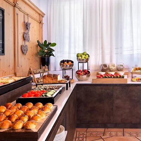 Panorama La Forca, Gtsgroup 4* Tignale