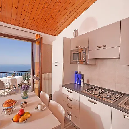 מלון דירות Panorama La Forca, Gtsgroup 4*